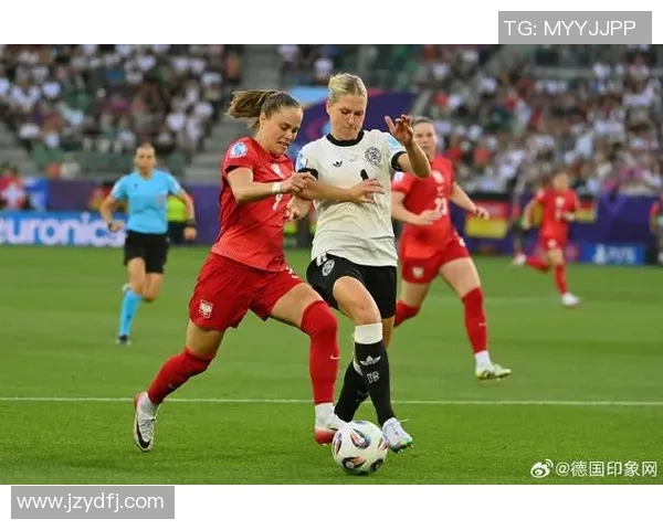 德国女足与丹麦女足激战成和比分揭晓精彩瞬间回顾