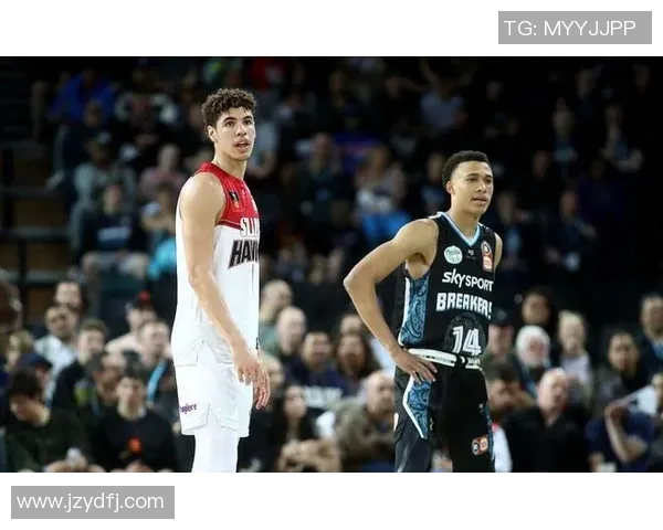 新西兰破坏者与老鹰的激烈对决展现出体育精神与团队合作的完美结合