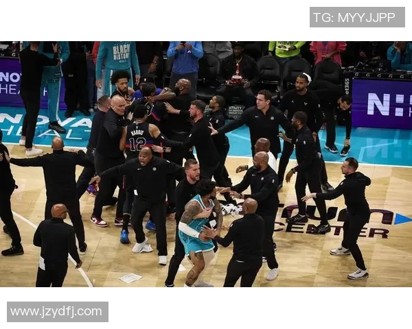 黄蜂与活塞精彩对决全场回放分析与精彩瞬间重温