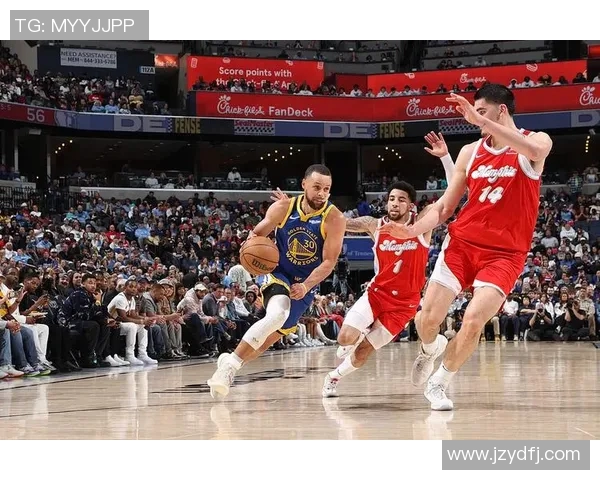 2016年勇士与灰熊激战回顾:一场篮球盛宴的精彩瞬间与战术解析 2016年勇士与灰熊激战回顾:一场篮球盛宴的精彩瞬间与战术解析