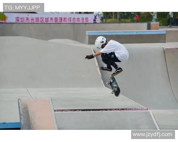 深圳滑板队的耐力挑战与成长之路探秘